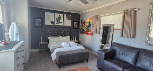 Well Located Studio In Green Point near V&A & Stadium