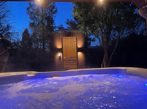 Wellness Bungalow Bolder 5p Amsterdam and the beach