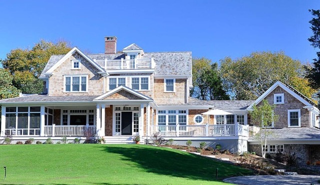 West Falmouth Luxury Home. Bike Path and Beach