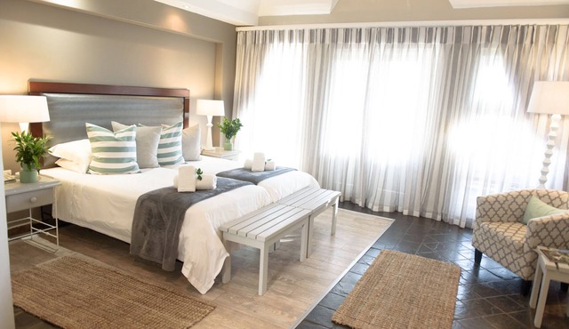 Whalesong Hotel & Spa