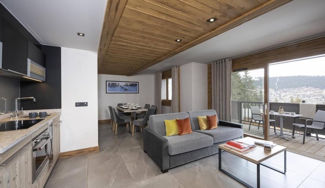 Wifi, view mountain, fitness, swimming pool, sauna, hammam, balcony, parking, ski locker, 65m²