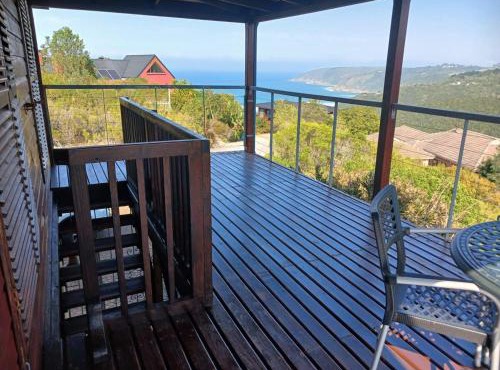 Wilderness Views - Clermont Cottage