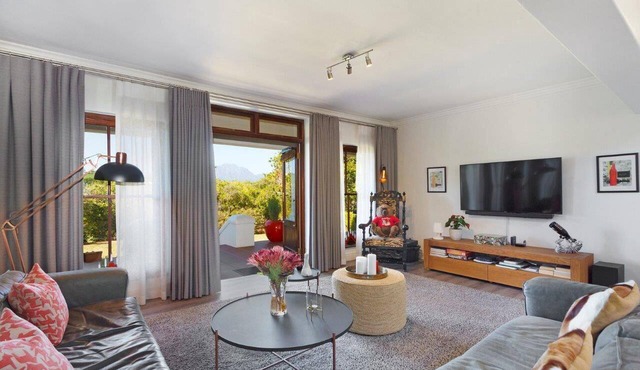 Winelands Golf Lodges 1