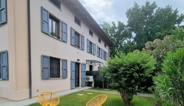 Wonderful apartment with garden and private parking in strategic location