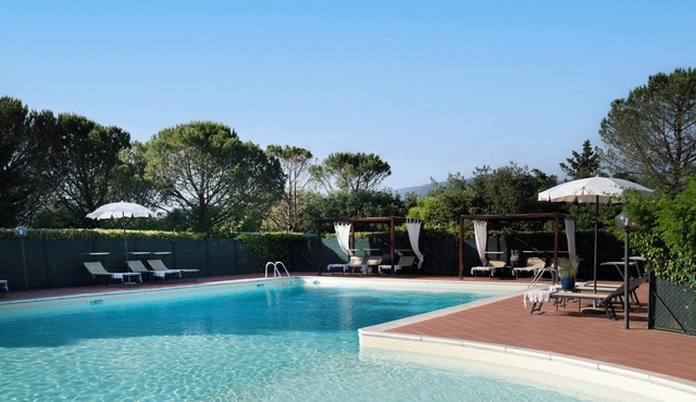 Wonderful cottage with pool near Arezzo
