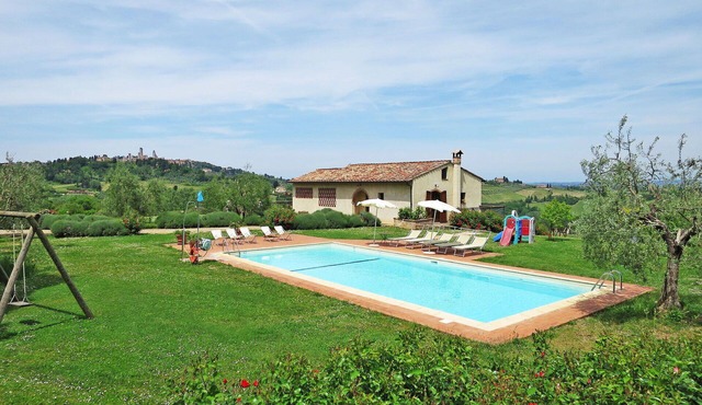 Wonderful private villa with A/C, private pool, WIFI, TV, terrace, pets allowed and panoramic view