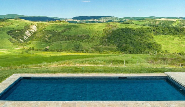 Wonderful private villa for 12 people with private pool, A/C, WIFI, terrace and panoramic view