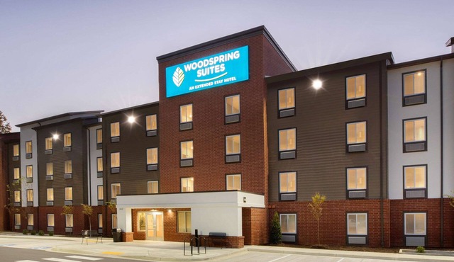 WoodSpring Suites Washington DC East Arena Drive