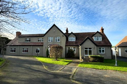 Y-Not Rooms - Double, Scenic Edge, Parking, Sleeps 2
