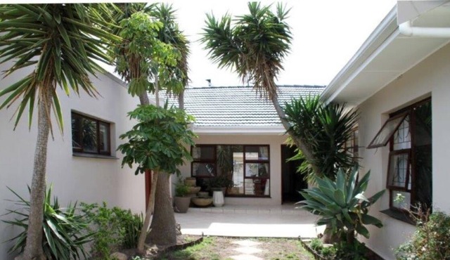Your Executive and Exclusive Home away from Home