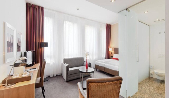 Your Next Great Escape Starts Here – Book Your Stay Today! Pets Are Welcome!