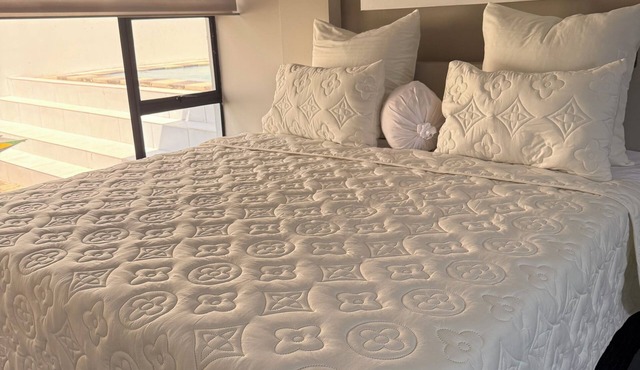 Your place of comfort,close to activities and perfect for a staycation
