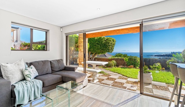 Zaria Sun Cottage - One Bedroom Apartment, Sleeps 2