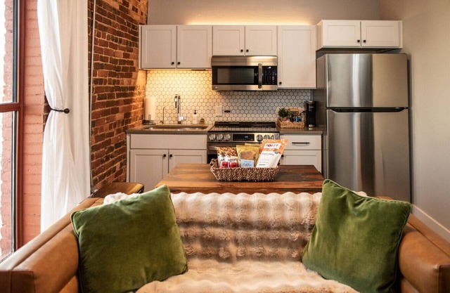 1 Bedroom Suite Downtown Elkin Yadkin Valley