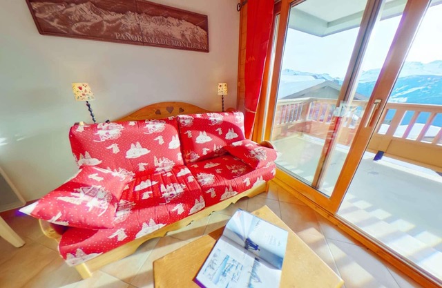 3-room apartment for 7 people with balcony and parking in Les Saisies
