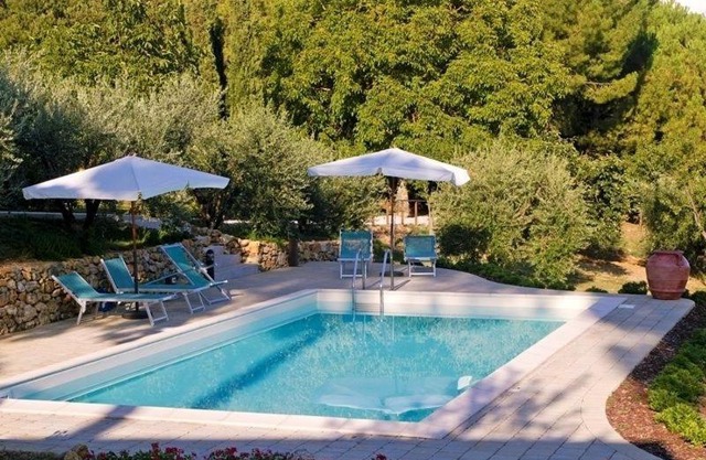 Castel San Gimignano Apartment Sleeps 5