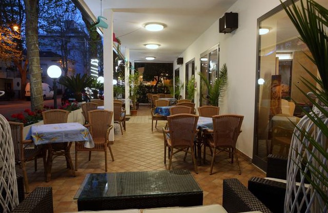 Hotel Busignani