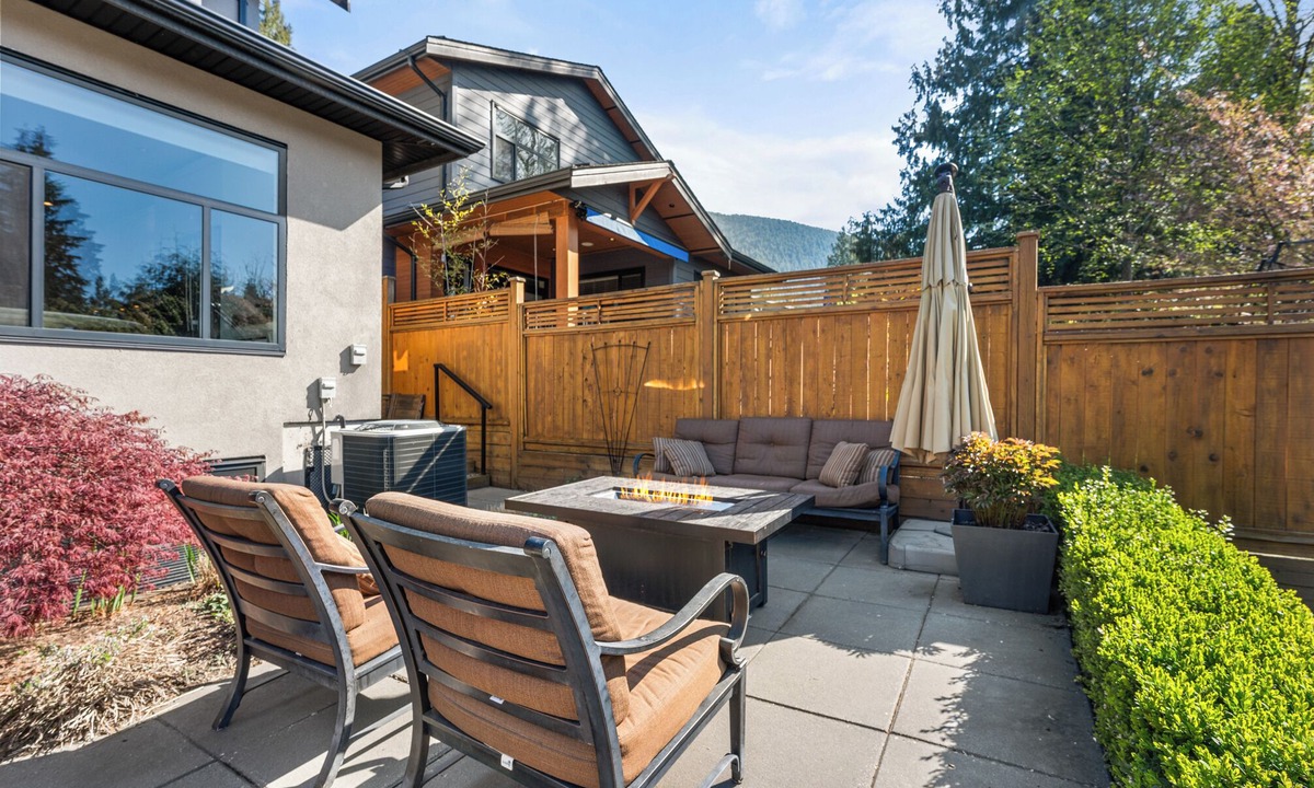 Canyon Heights House | Family friendly A/C home steps from all the adventures of the North Shore