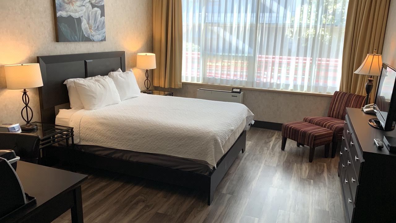 Photo of Bedroom in Lower Lonsdale