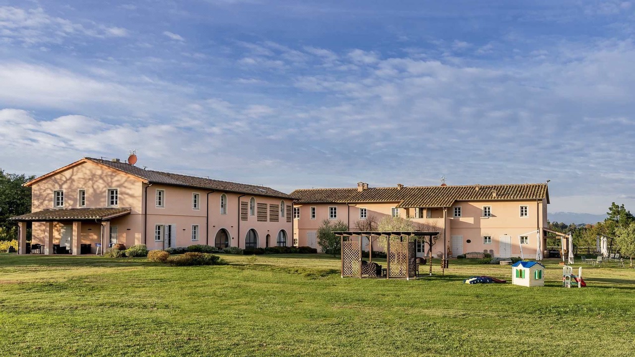 Photo of Buildings in Pontedera