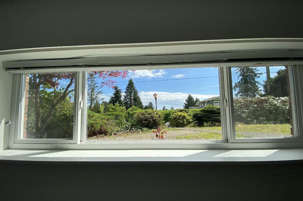 Photo of Bedroom in Hollyburn