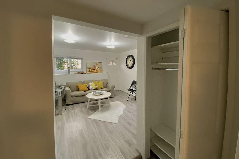 Photo of Bedroom in Hollyburn
