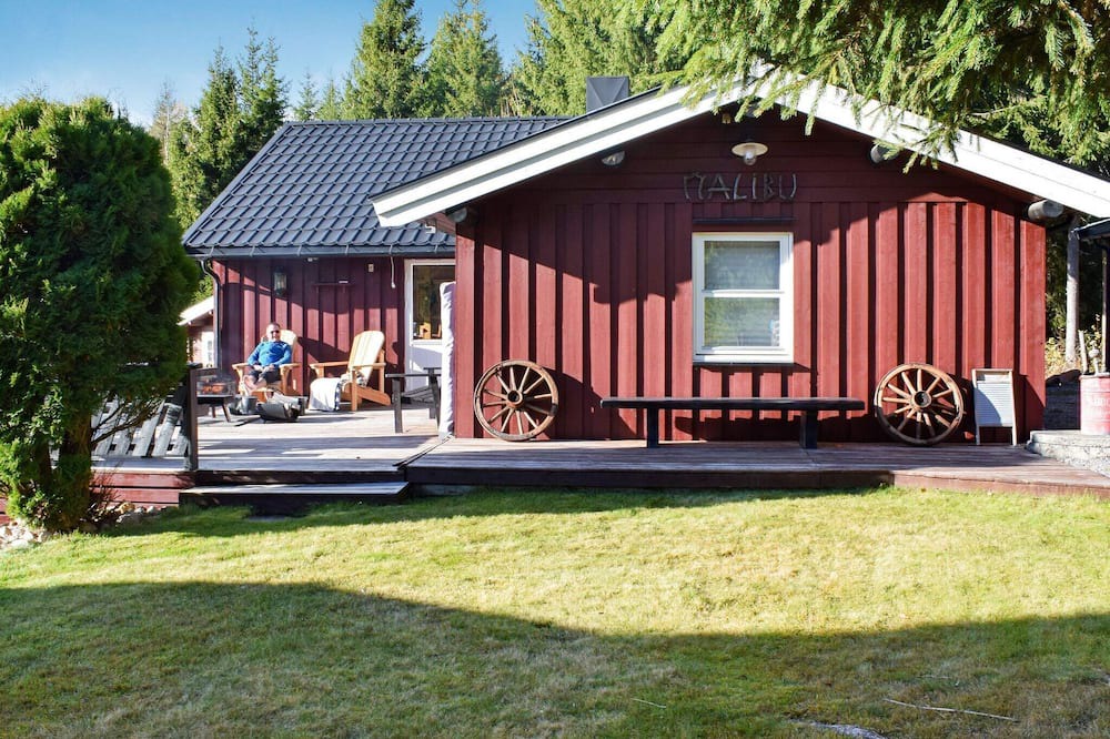 Photo of Outdoor in Grue
