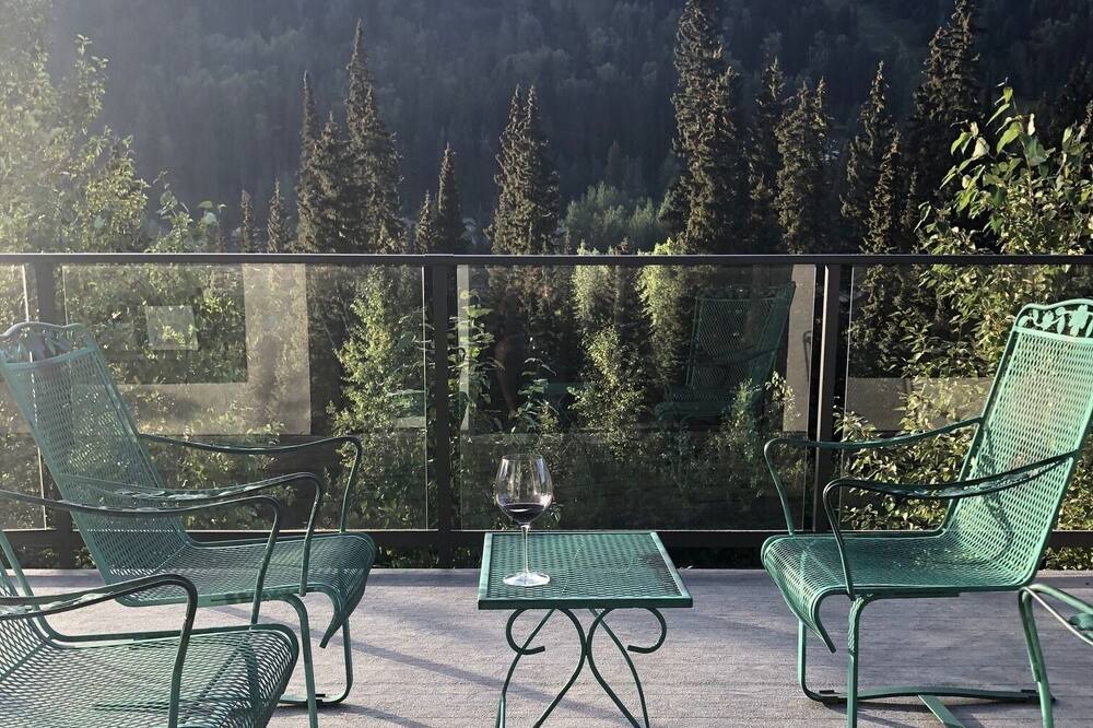 Photo of Others in Sun Peaks