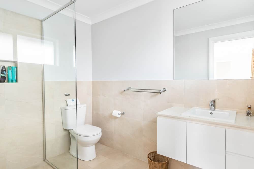 Photo of Bathroom in Kioloa