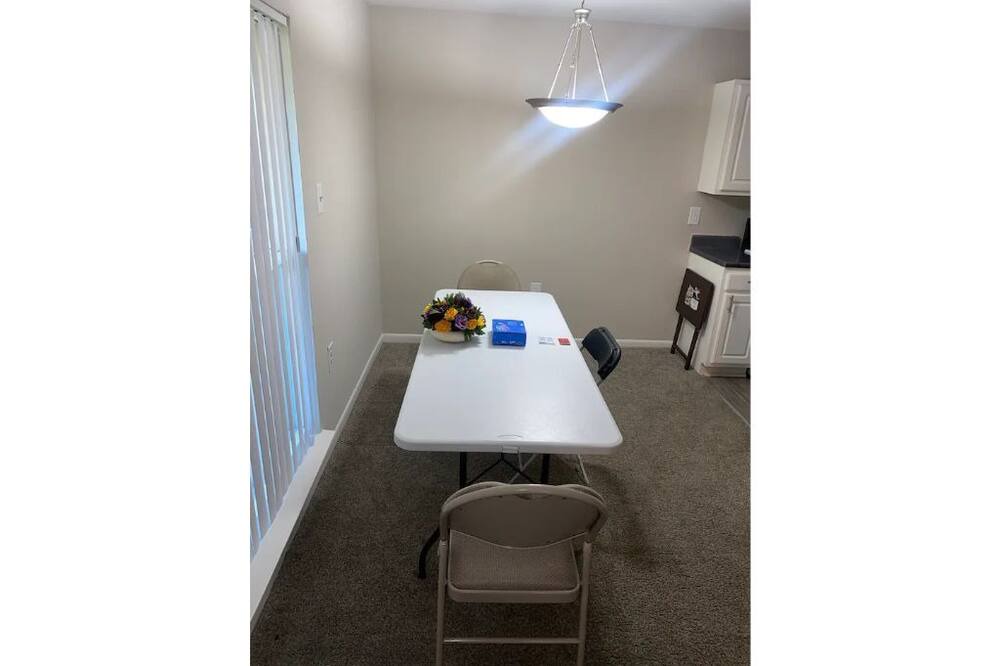 Photo of Bedroom in Laurel