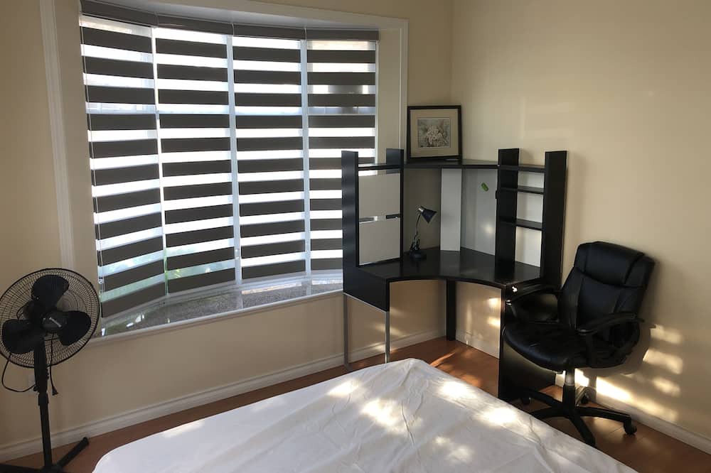Photo of Bedroom in Fraserview