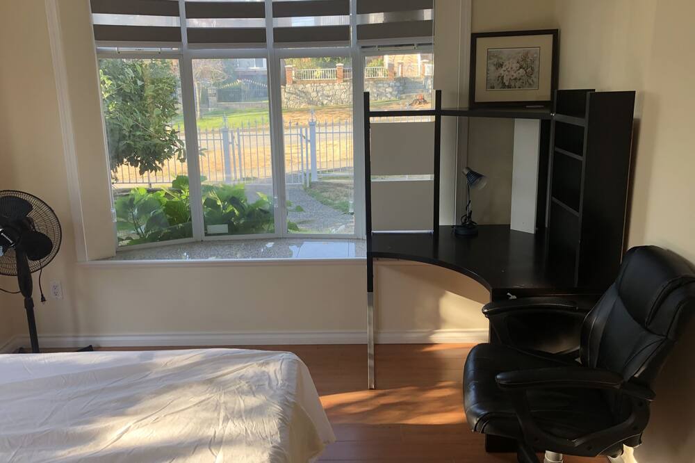Photo of Bedroom in Fraserview