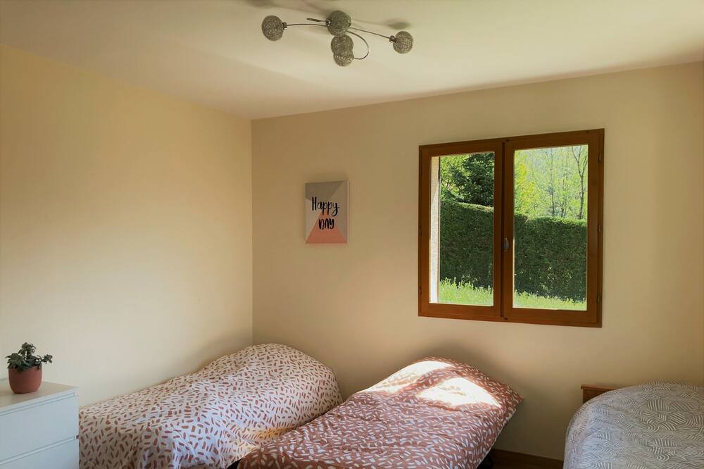 Photo of Bedroom in Albertville
