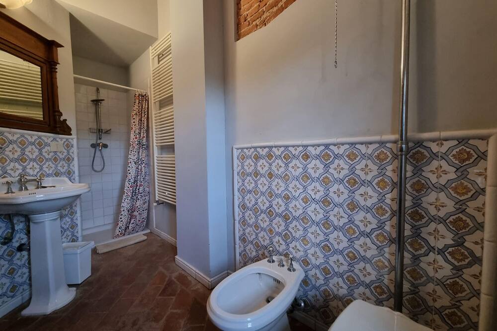 Photo of Bathroom in Montecastello