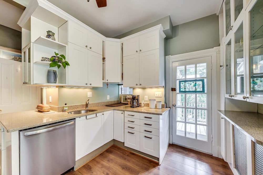 Photo of Kitchen in Takoma Park