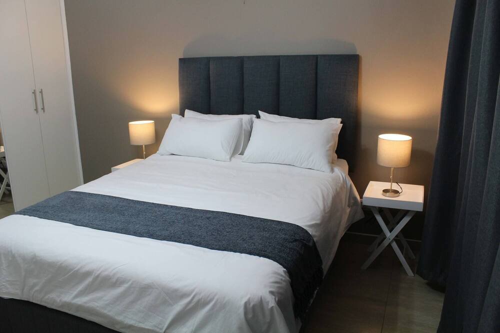 Photo of Bedroom in Krugersdorp