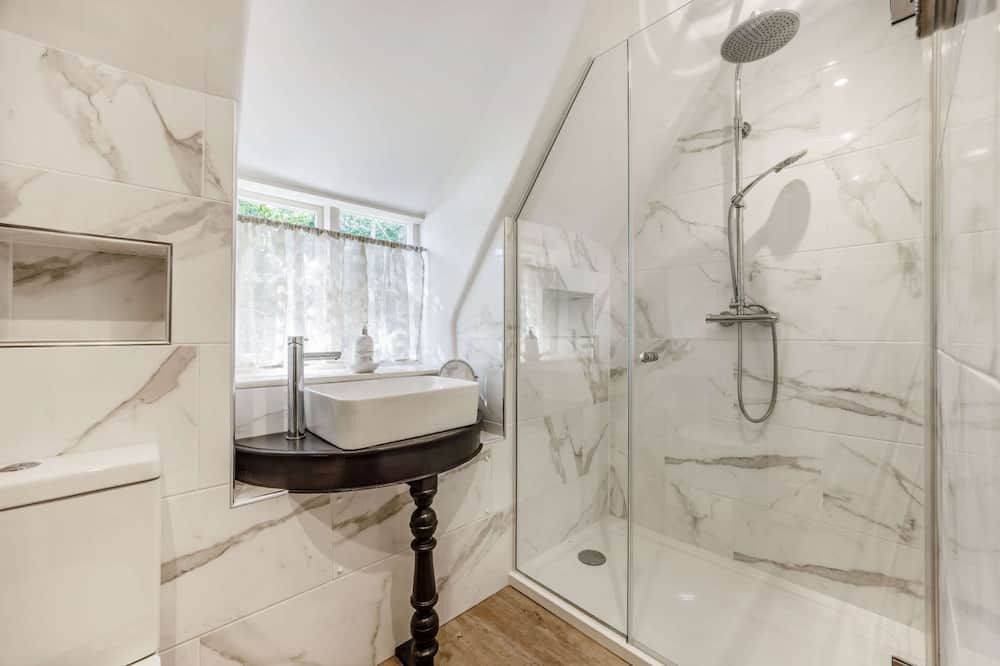 Photo of Bathroom in Ebrington