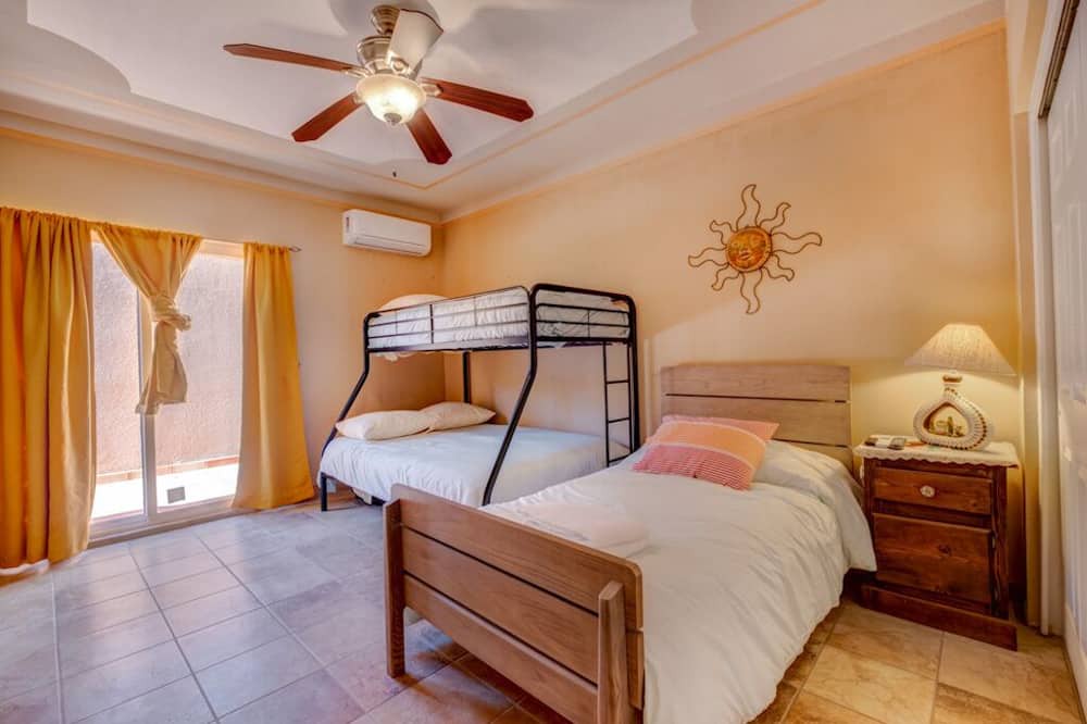 Photo of Bedroom in Villas de Las Palmas