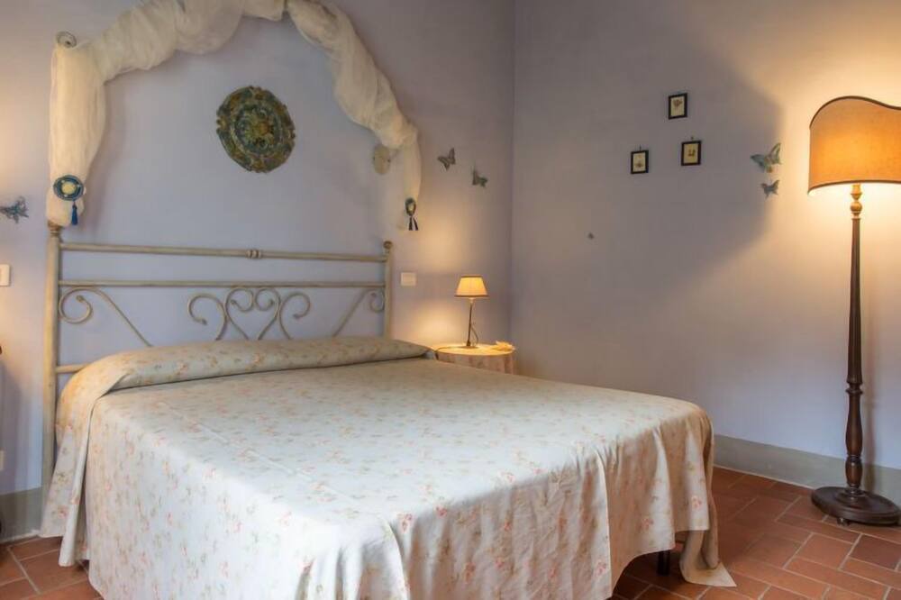 Photo of Bedroom in Peccioli