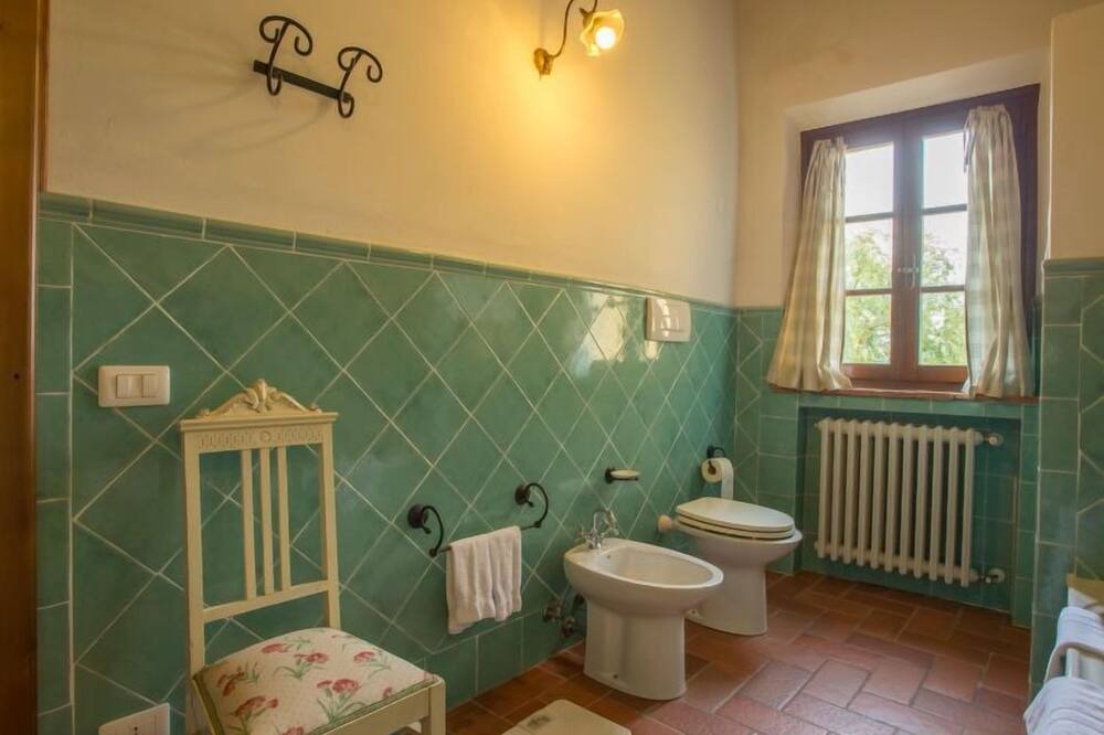 Photo of Bathroom in Peccioli