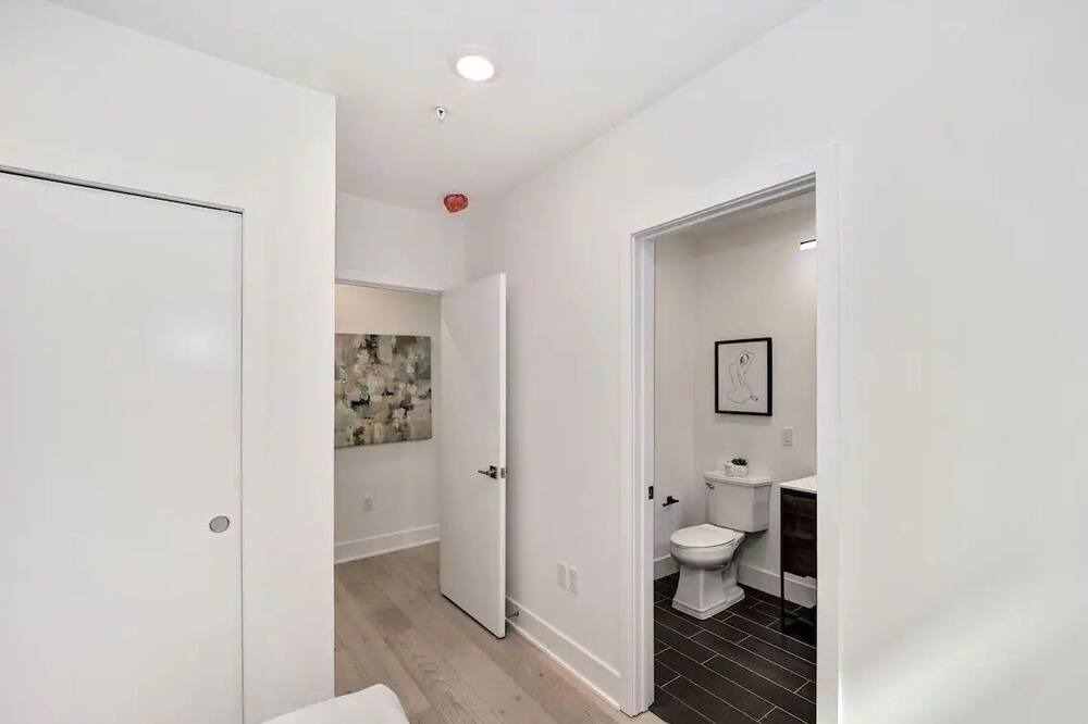 Photo of Bathroom in Brookland