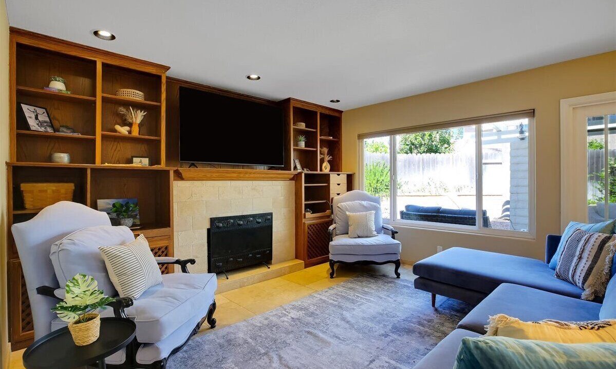 Photo of Livingroom in Ventura