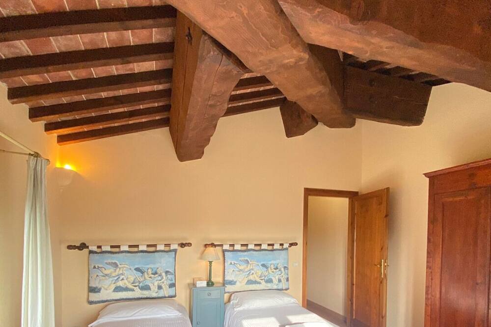 Photo of Bedroom in Casciana Terme Lari