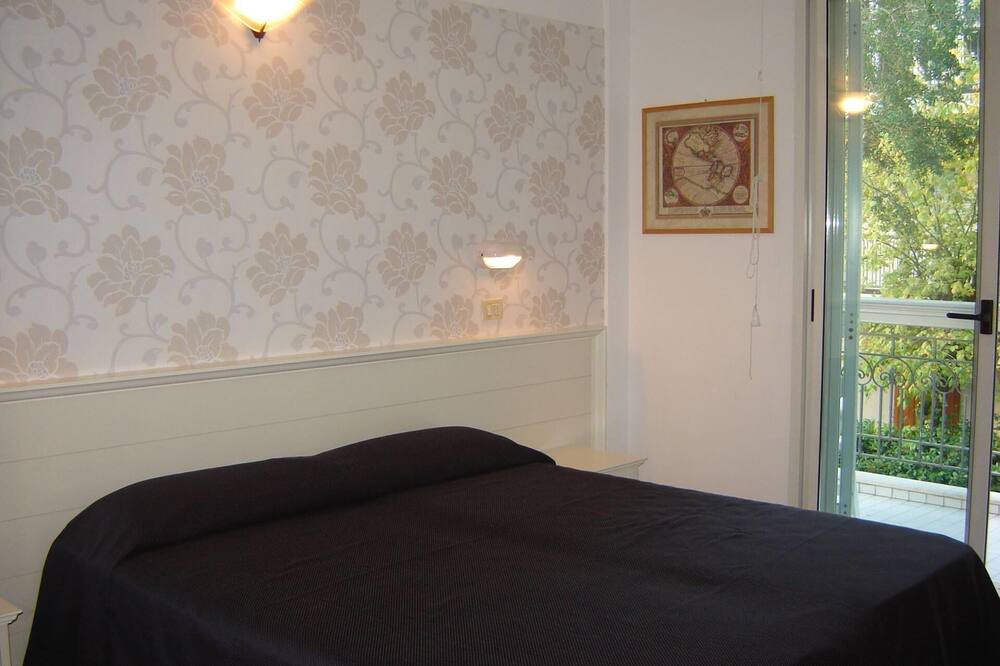 Photo of Bedroom in Alba