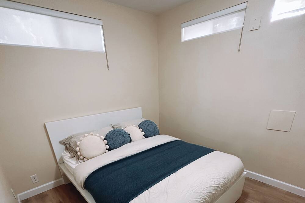 Photo of Bedroom in Fraserview