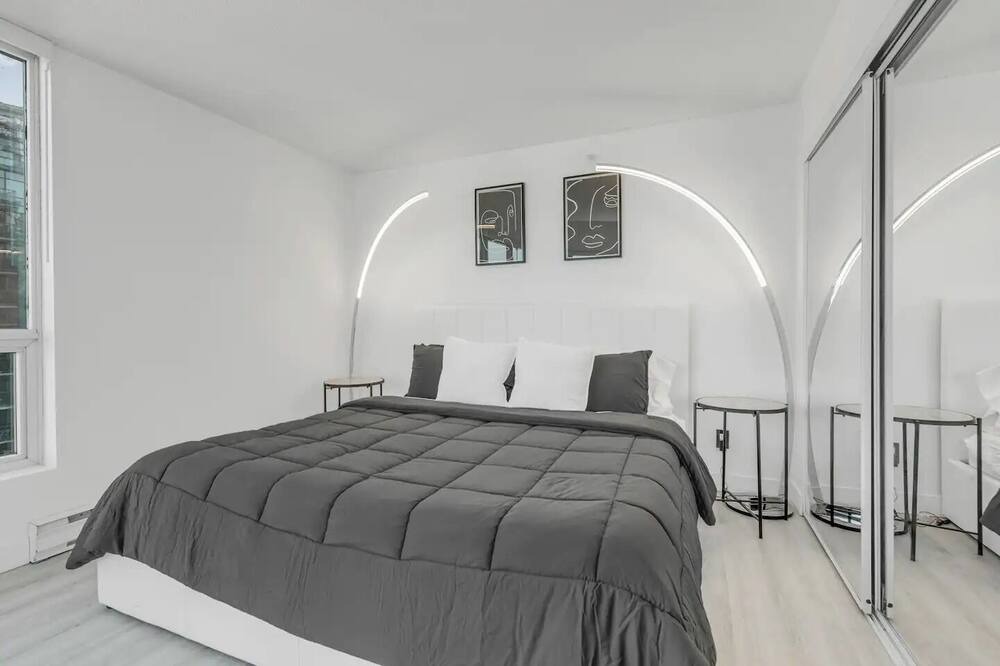 Photo of Bedroom in Coal Harbour