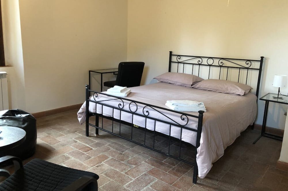 Photo of Bedroom in Londa