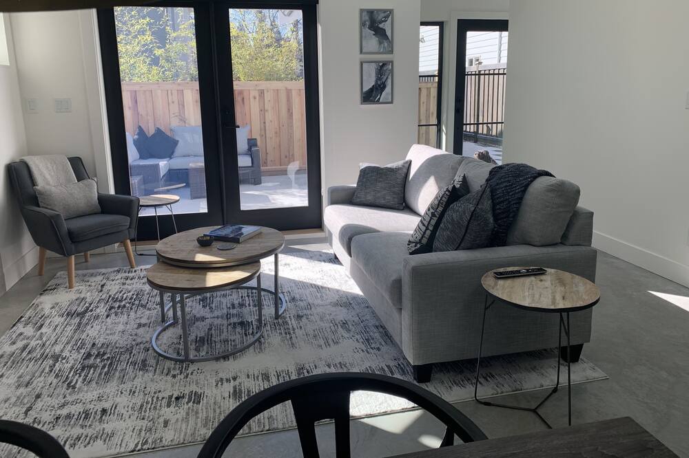 Photo of Livingroom in Canyon Heights