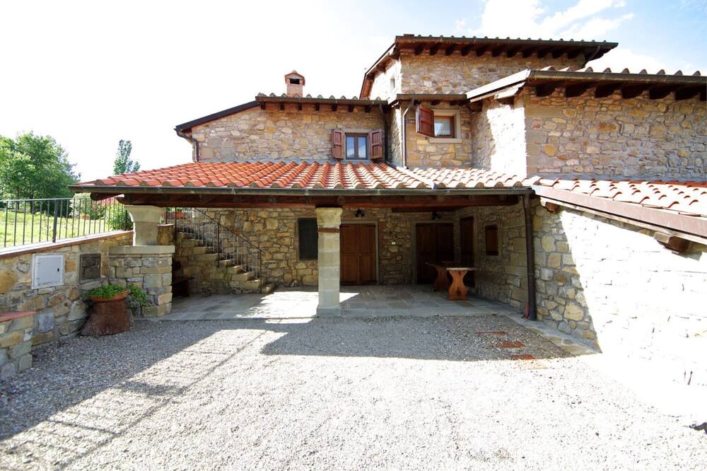 Photo of Outdoor in Borgo alla Collina