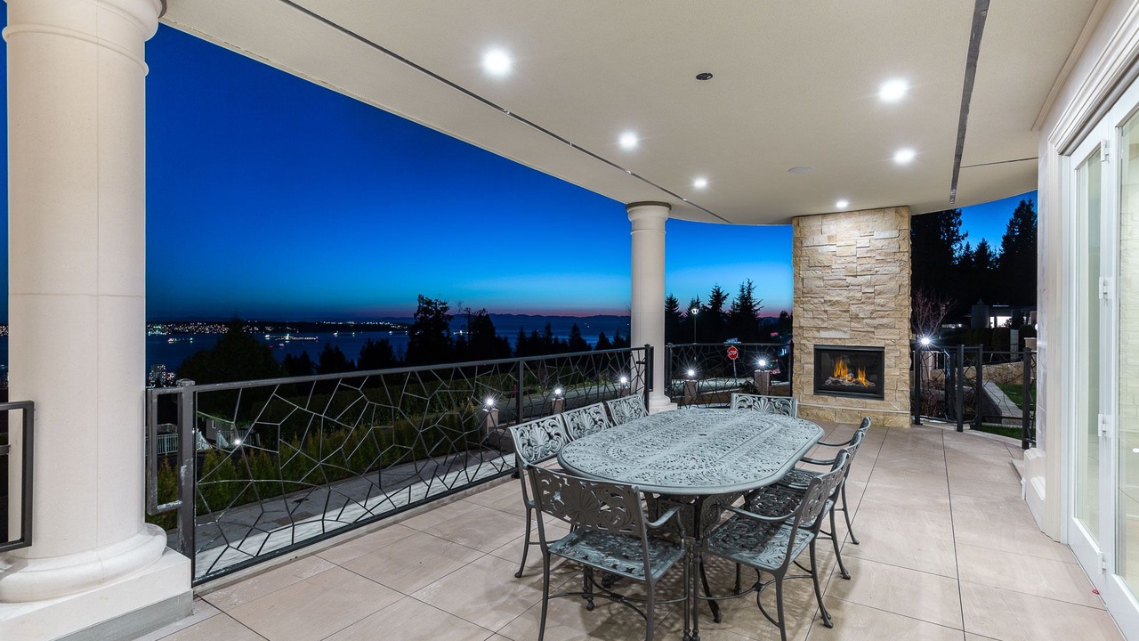Photo of Outdoor in West Vancouver